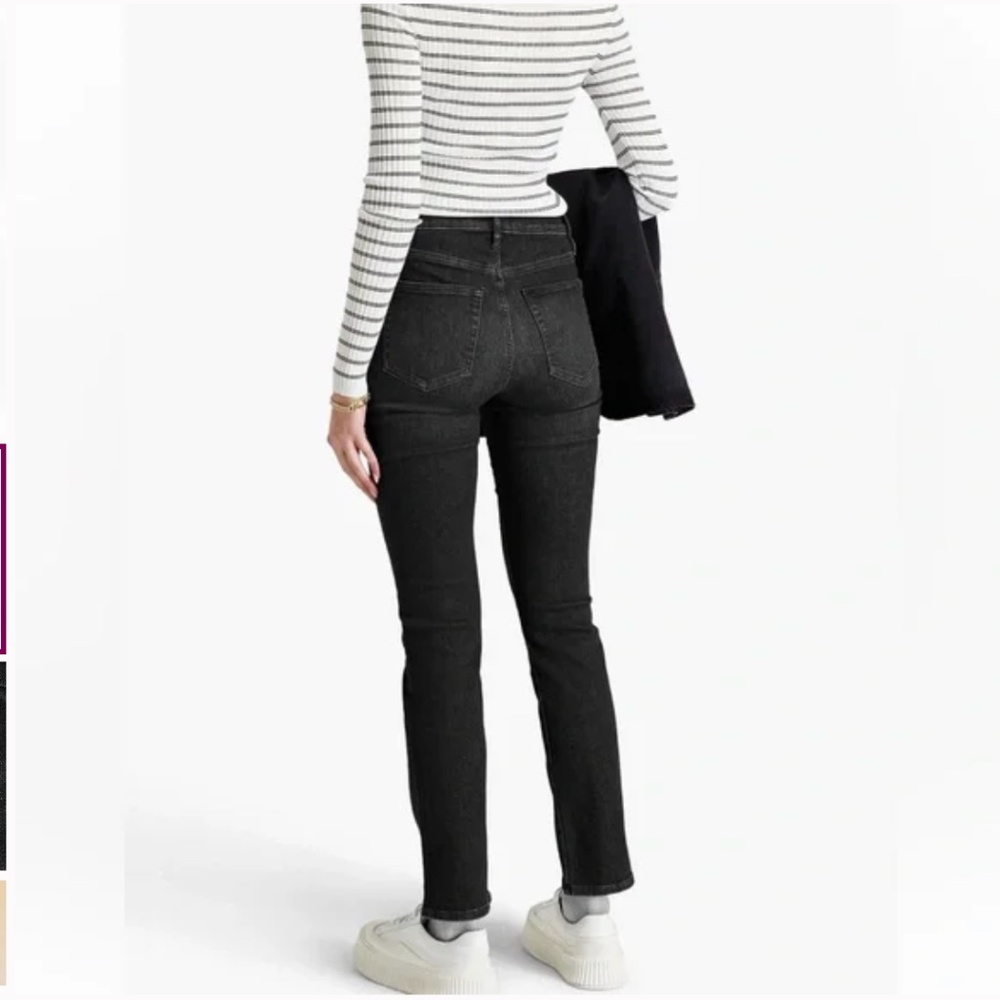 Frame Denim Women's Straight Leg Jeans in Black Wash - Picture 2 of 7